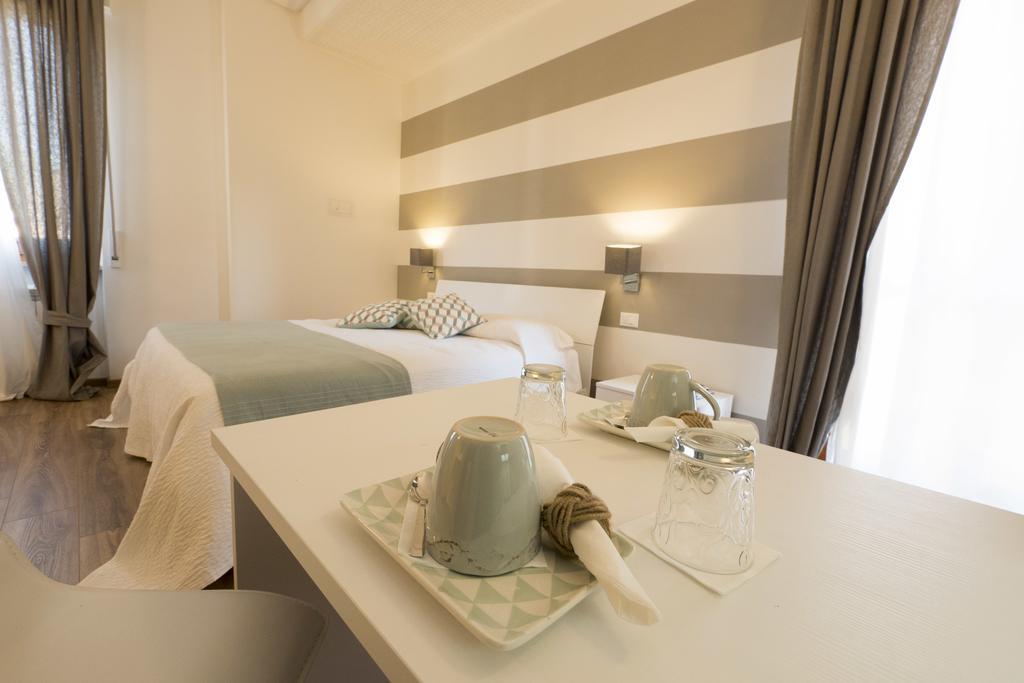 Suite Simonetta Sarzana Exterior photo